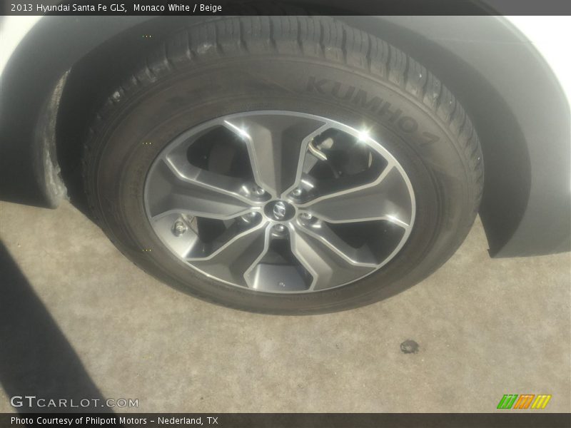 Monaco White / Beige 2013 Hyundai Santa Fe GLS
