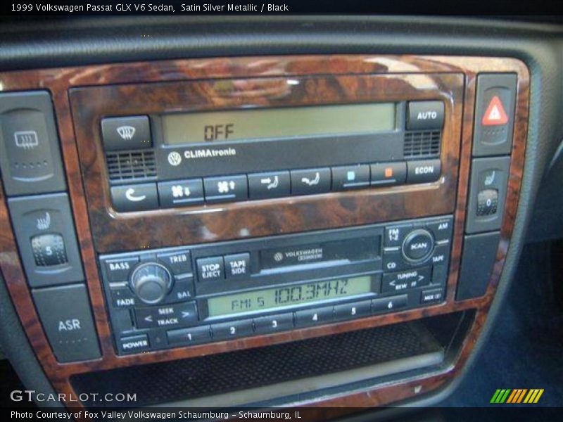 Satin Silver Metallic / Black 1999 Volkswagen Passat GLX V6 Sedan