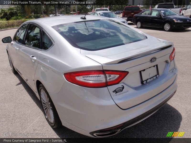 Ingot Silver Metallic / Charcoal Black 2016 Ford Fusion Titanium