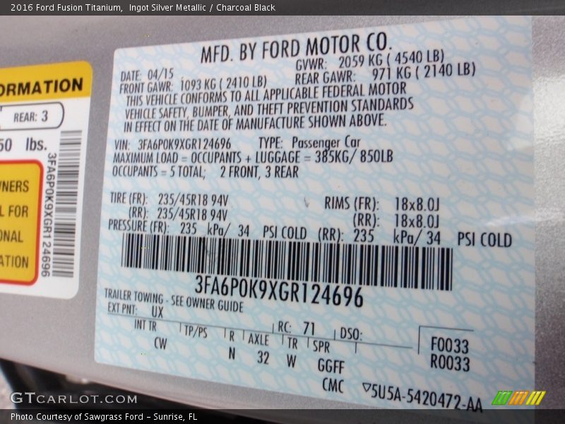 Ingot Silver Metallic / Charcoal Black 2016 Ford Fusion Titanium