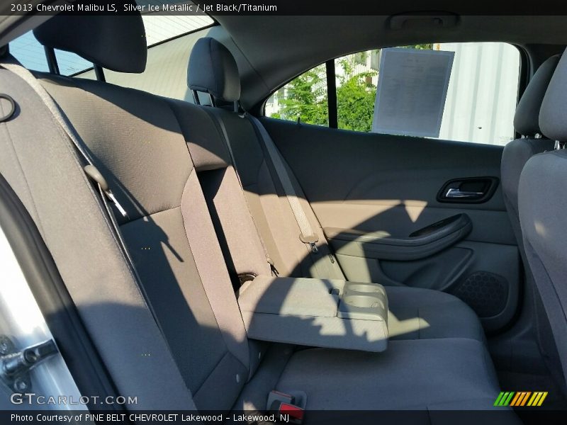 Silver Ice Metallic / Jet Black/Titanium 2013 Chevrolet Malibu LS