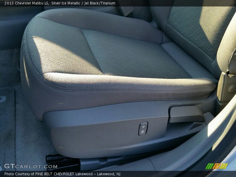 Silver Ice Metallic / Jet Black/Titanium 2013 Chevrolet Malibu LS