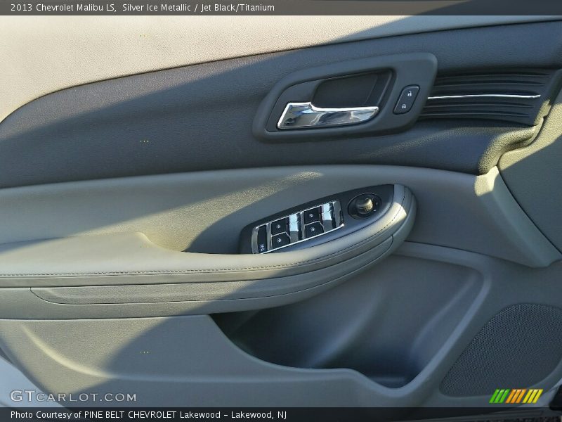 Silver Ice Metallic / Jet Black/Titanium 2013 Chevrolet Malibu LS