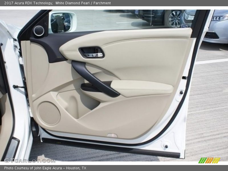 White Diamond Pearl / Parchment 2017 Acura RDX Technology