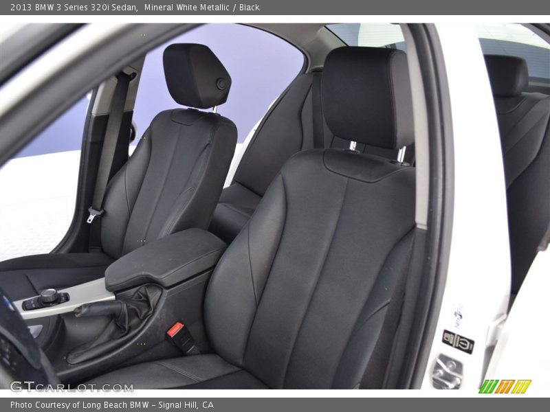Mineral White Metallic / Black 2013 BMW 3 Series 320i Sedan