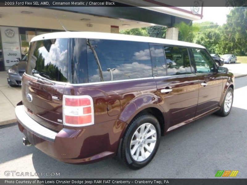 Cinnamon Metallic / Charcoal Black 2009 Ford Flex SEL AWD