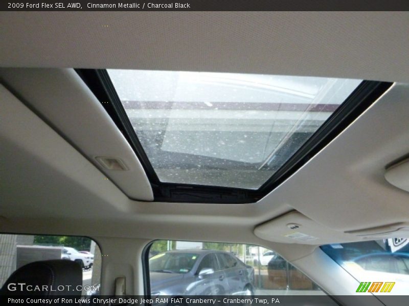 Cinnamon Metallic / Charcoal Black 2009 Ford Flex SEL AWD