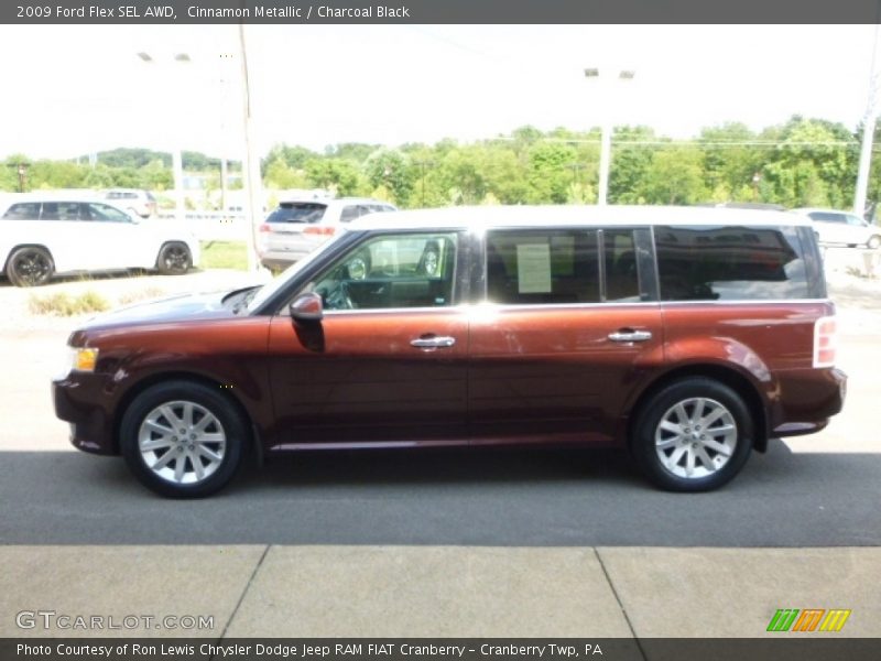 Cinnamon Metallic / Charcoal Black 2009 Ford Flex SEL AWD