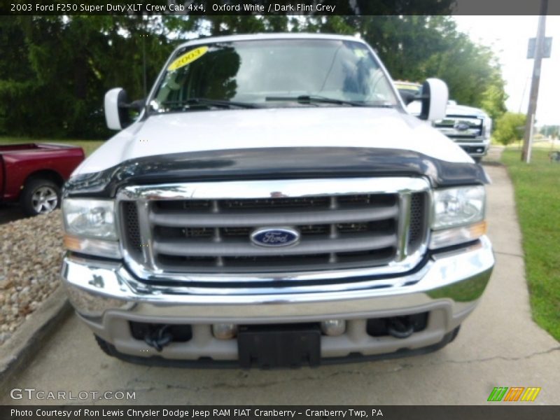 Oxford White / Dark Flint Grey 2003 Ford F250 Super Duty XLT Crew Cab 4x4