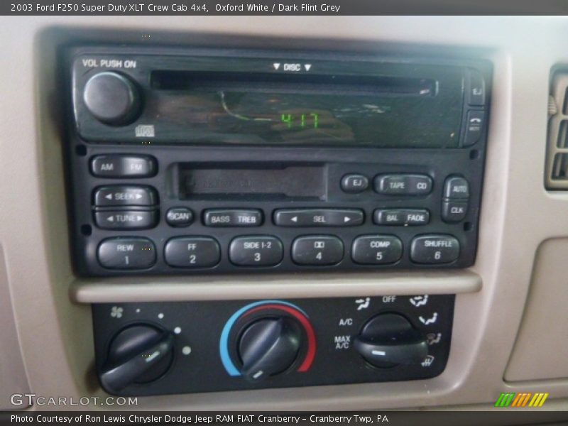 Oxford White / Dark Flint Grey 2003 Ford F250 Super Duty XLT Crew Cab 4x4