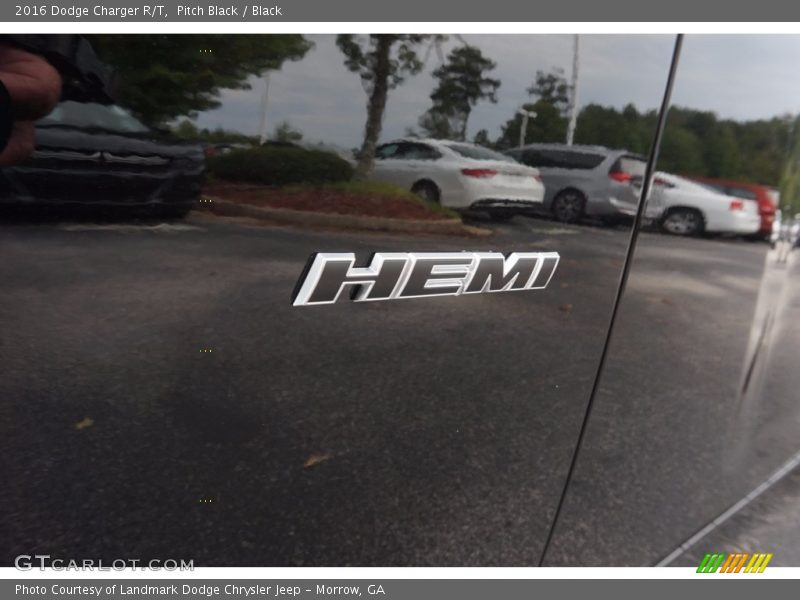 Pitch Black / Black 2016 Dodge Charger R/T