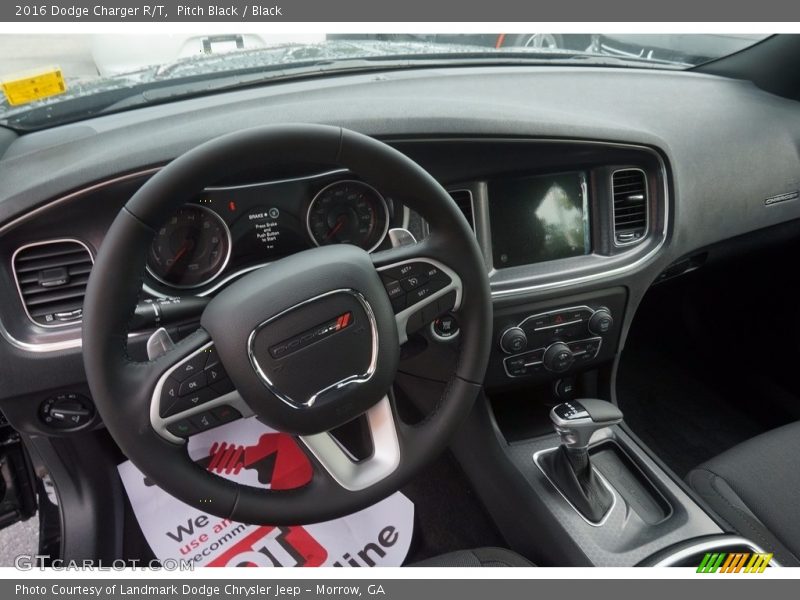 Pitch Black / Black 2016 Dodge Charger R/T