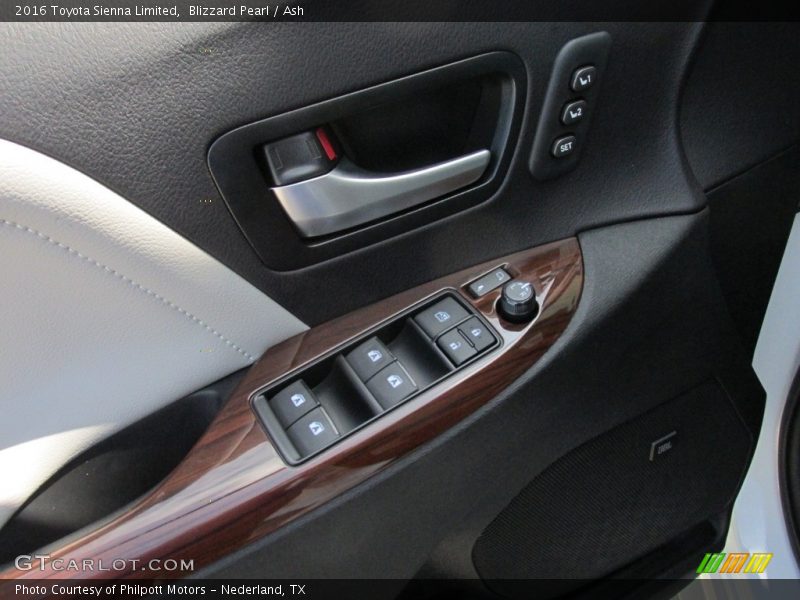 Blizzard Pearl / Ash 2016 Toyota Sienna Limited