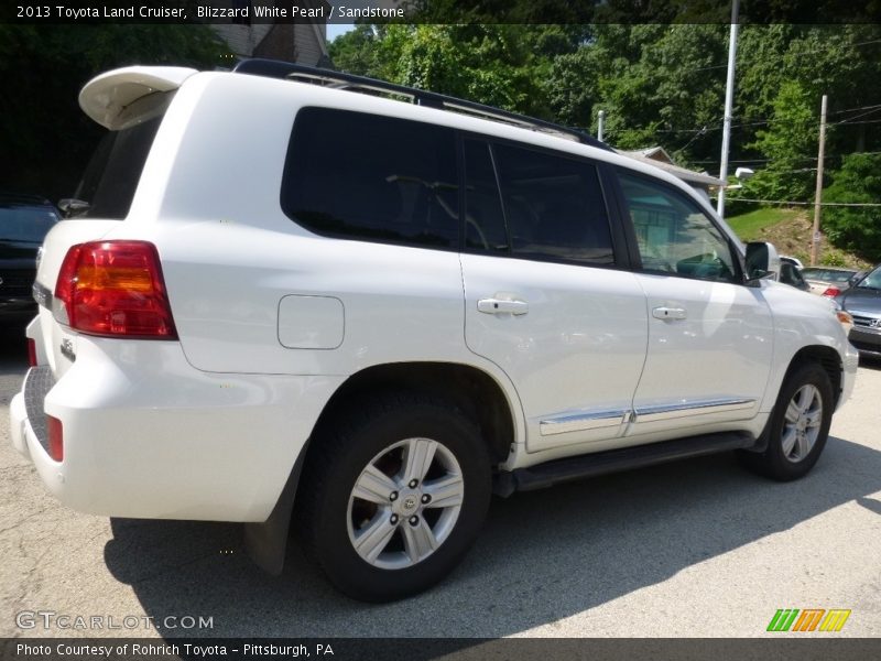 Blizzard White Pearl / Sandstone 2013 Toyota Land Cruiser