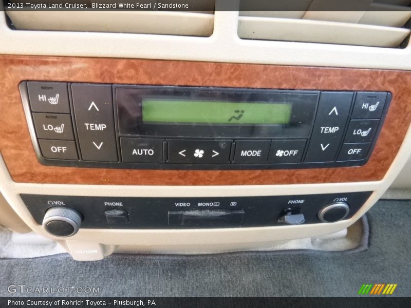 Blizzard White Pearl / Sandstone 2013 Toyota Land Cruiser