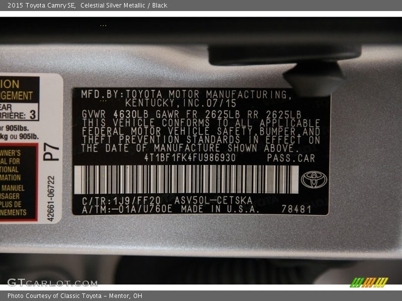 Celestial Silver Metallic / Black 2015 Toyota Camry SE