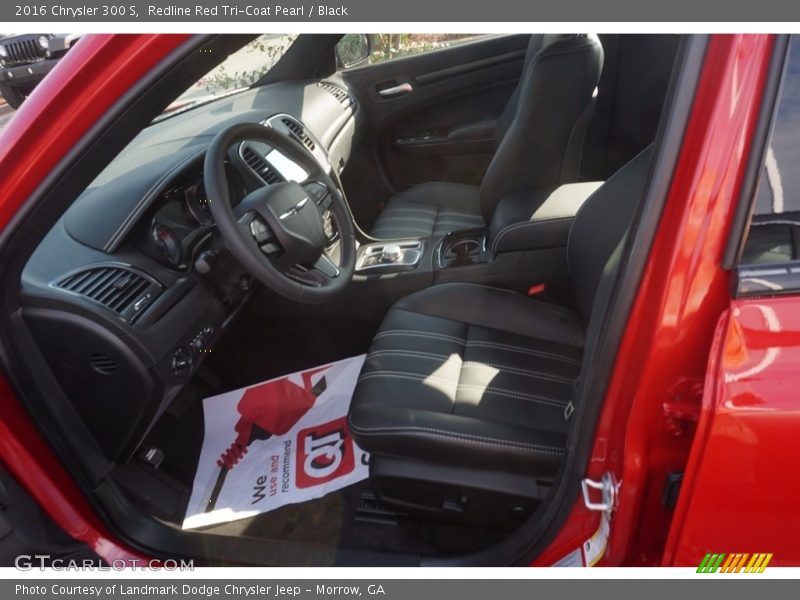 Redline Red Tri-Coat Pearl / Black 2016 Chrysler 300 S