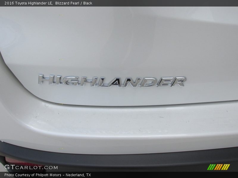 Blizzard Pearl / Black 2016 Toyota Highlander LE
