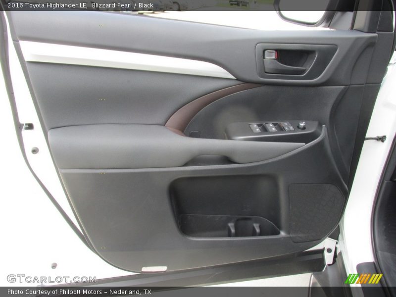 Blizzard Pearl / Black 2016 Toyota Highlander LE