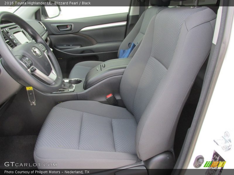 Blizzard Pearl / Black 2016 Toyota Highlander LE