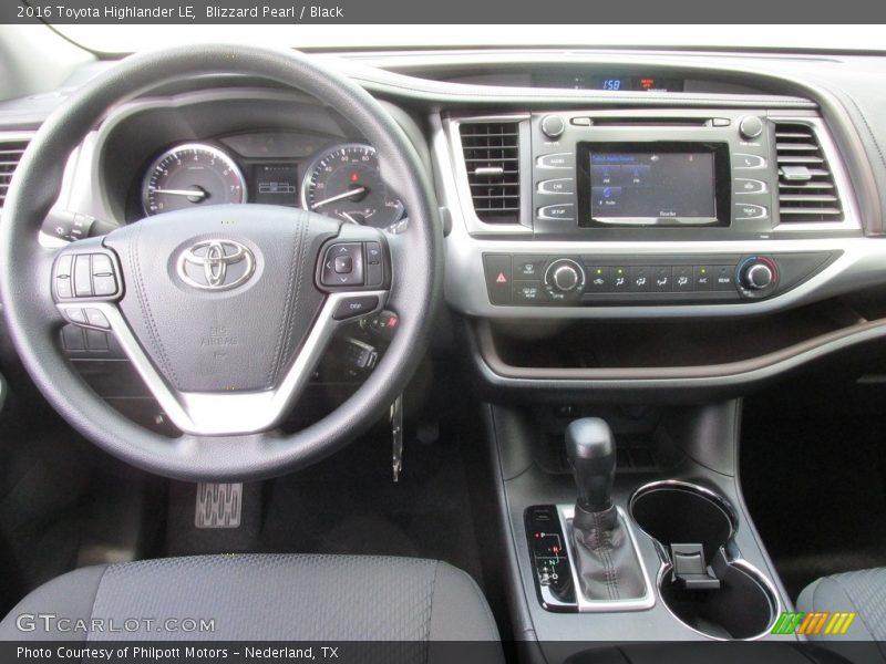 Blizzard Pearl / Black 2016 Toyota Highlander LE