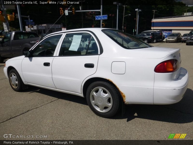 Super White / Light Charcoal 1999 Toyota Corolla VE