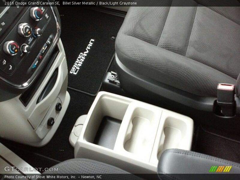 Billet Silver Metallic / Black/Light Graystone 2016 Dodge Grand Caravan SE