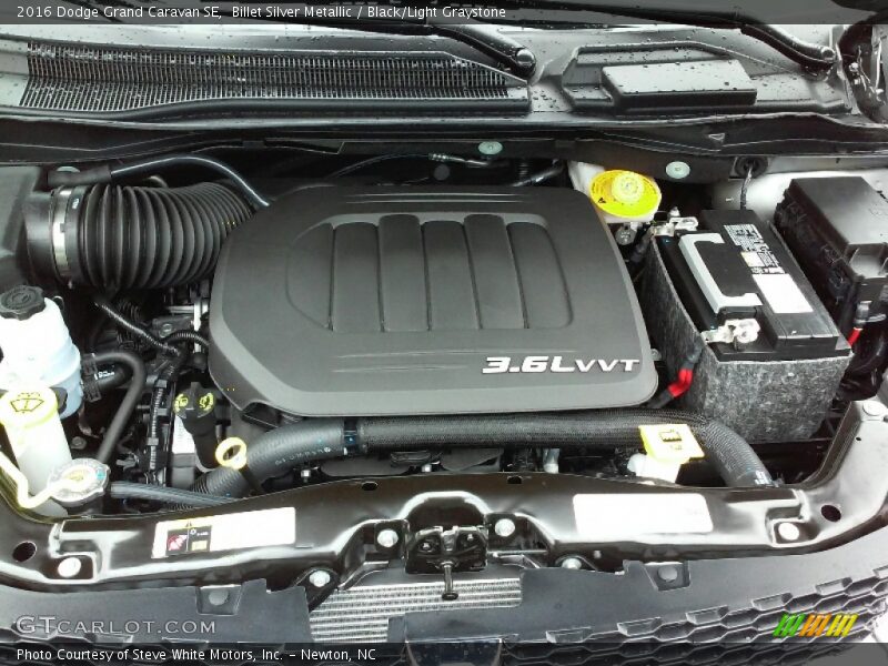 Billet Silver Metallic / Black/Light Graystone 2016 Dodge Grand Caravan SE