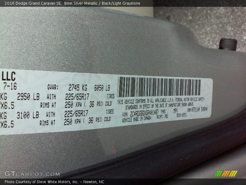 Billet Silver Metallic / Black/Light Graystone 2016 Dodge Grand Caravan SE