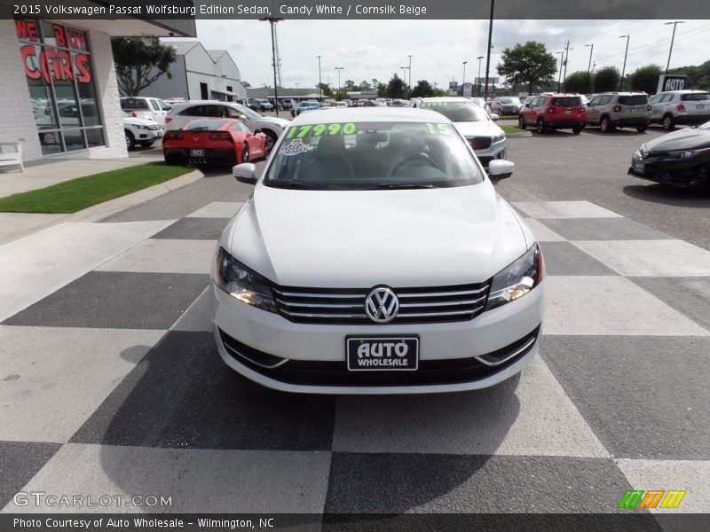 Candy White / Cornsilk Beige 2015 Volkswagen Passat Wolfsburg Edition Sedan