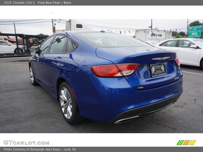 Vivid Blue Pearl / Black 2015 Chrysler 200 S