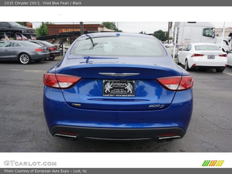 Vivid Blue Pearl / Black 2015 Chrysler 200 S