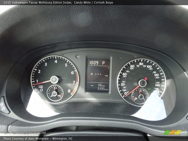 Candy White / Cornsilk Beige 2015 Volkswagen Passat Wolfsburg Edition Sedan