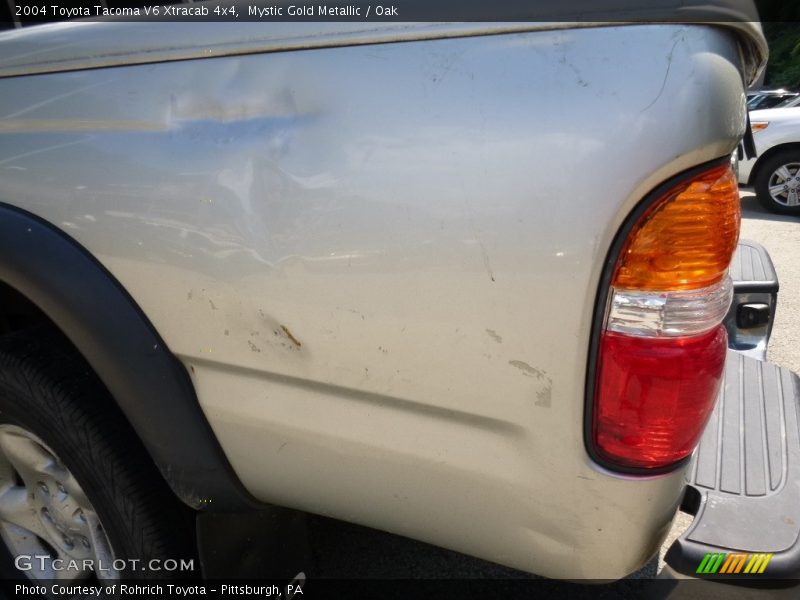 Mystic Gold Metallic / Oak 2004 Toyota Tacoma V6 Xtracab 4x4