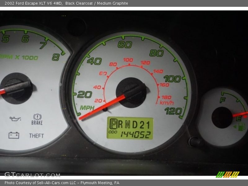 Black Clearcoat / Medium Graphite 2002 Ford Escape XLT V6 4WD