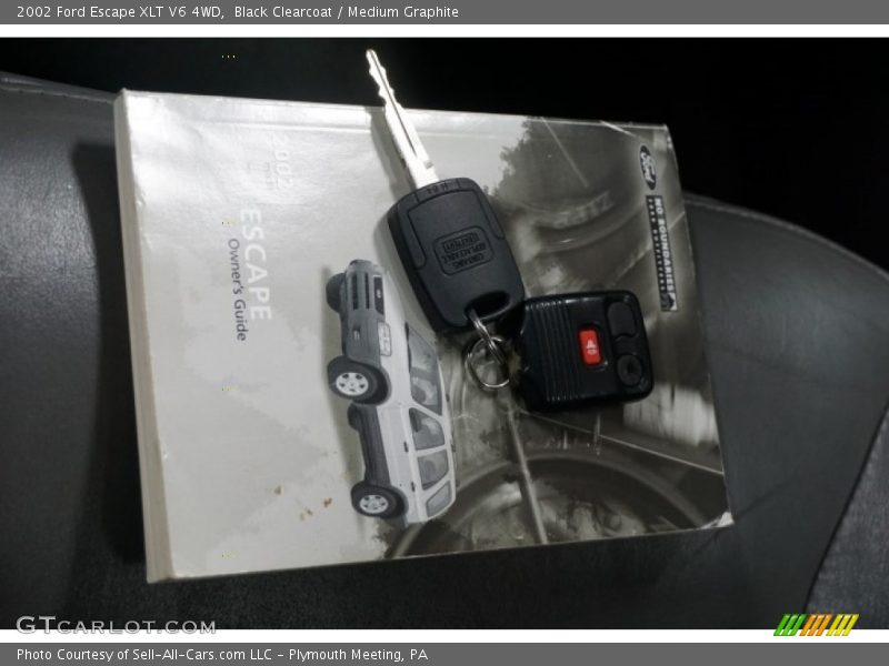 Black Clearcoat / Medium Graphite 2002 Ford Escape XLT V6 4WD