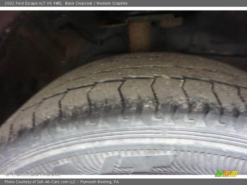 Black Clearcoat / Medium Graphite 2002 Ford Escape XLT V6 4WD