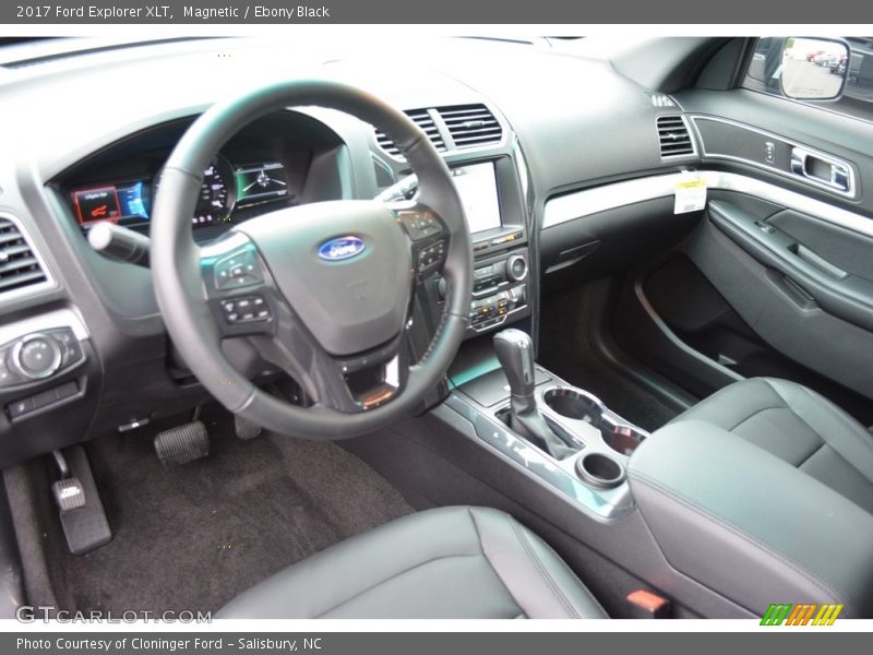 Magnetic / Ebony Black 2017 Ford Explorer XLT