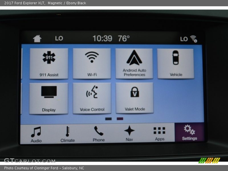 Magnetic / Ebony Black 2017 Ford Explorer XLT