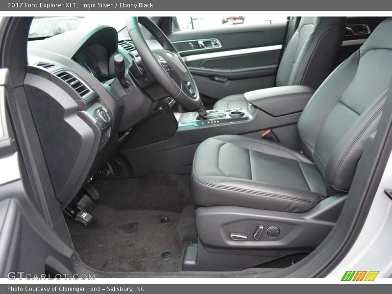 Ingot Silver / Ebony Black 2017 Ford Explorer XLT