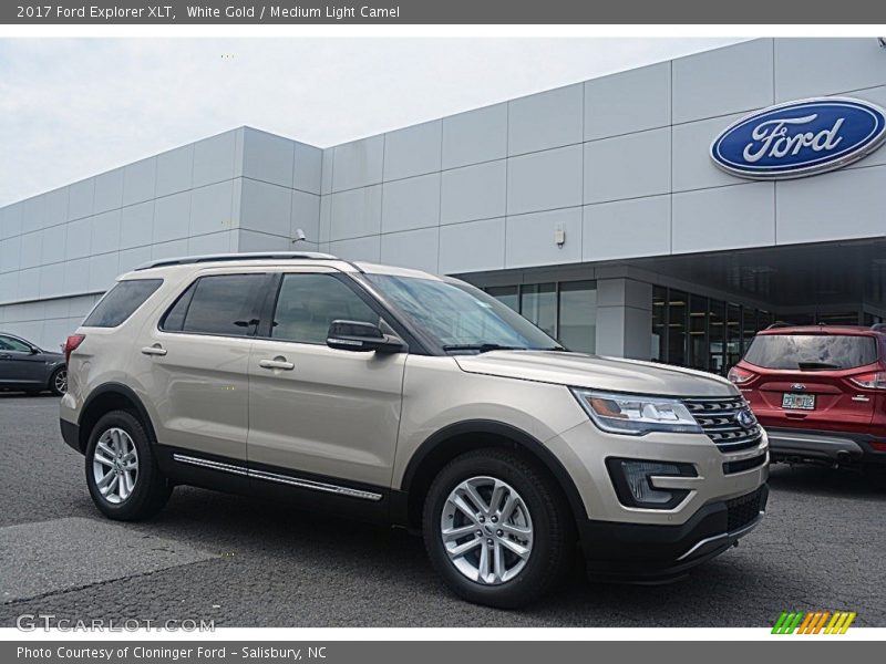 White Gold / Medium Light Camel 2017 Ford Explorer XLT