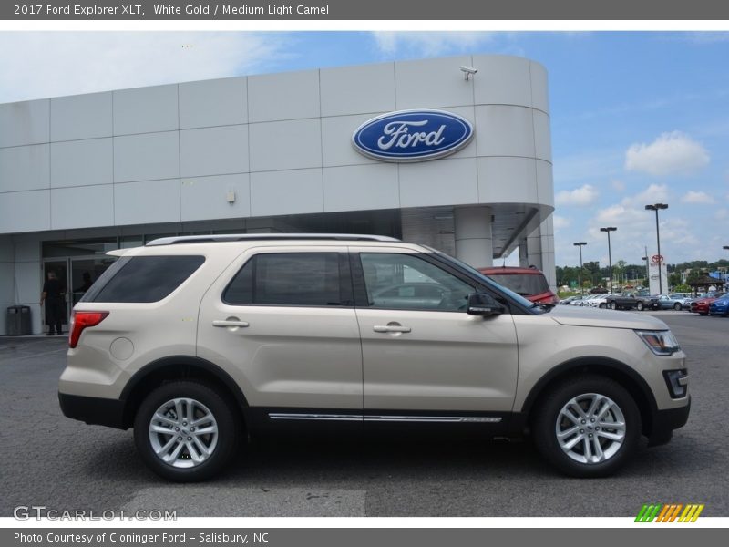 White Gold / Medium Light Camel 2017 Ford Explorer XLT