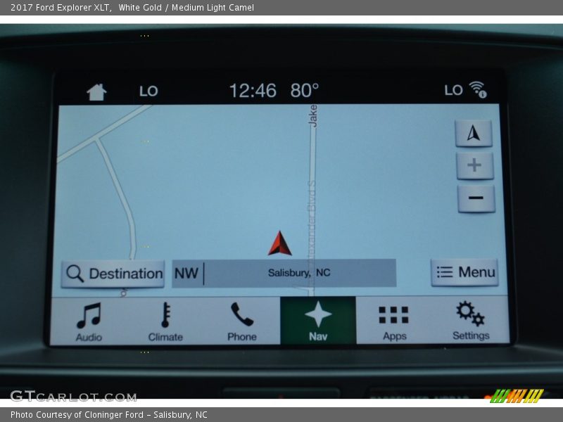 White Gold / Medium Light Camel 2017 Ford Explorer XLT