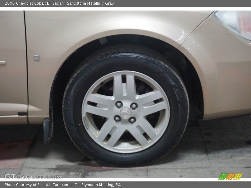 Sandstone Metallic / Gray 2006 Chevrolet Cobalt LT Sedan