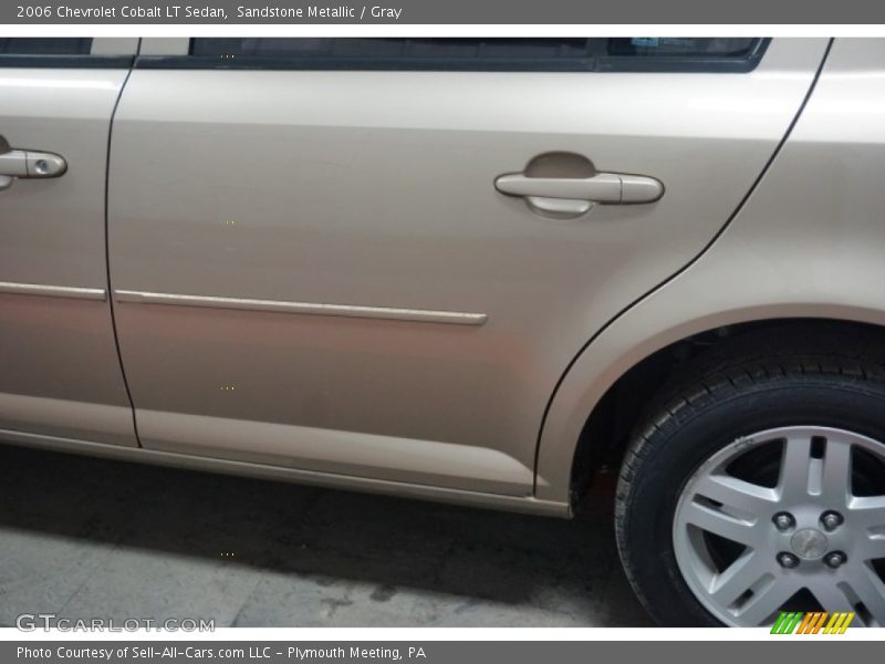 Sandstone Metallic / Gray 2006 Chevrolet Cobalt LT Sedan