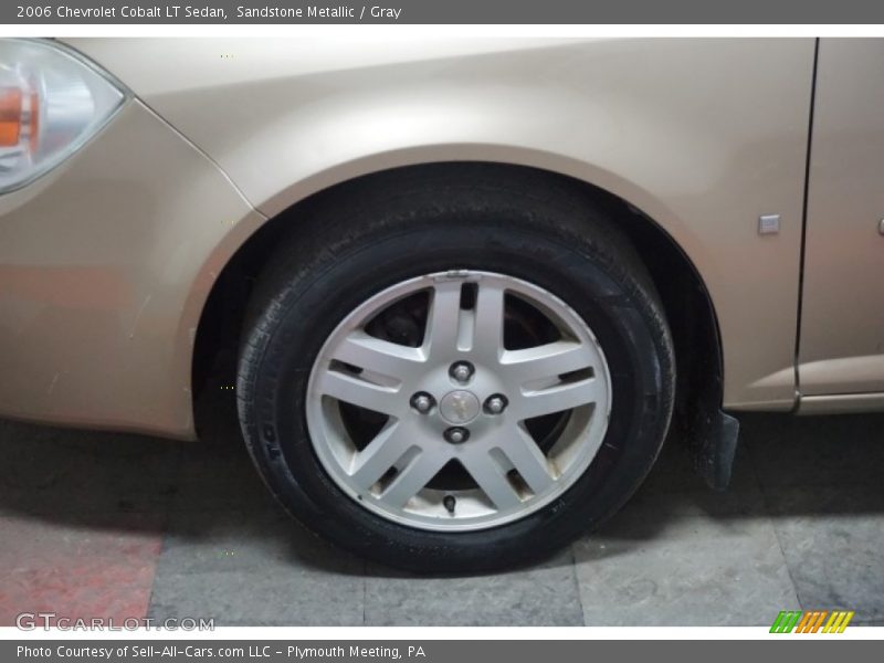Sandstone Metallic / Gray 2006 Chevrolet Cobalt LT Sedan