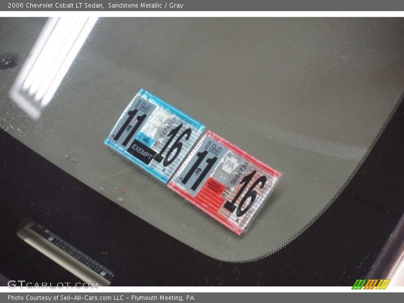 Sandstone Metallic / Gray 2006 Chevrolet Cobalt LT Sedan