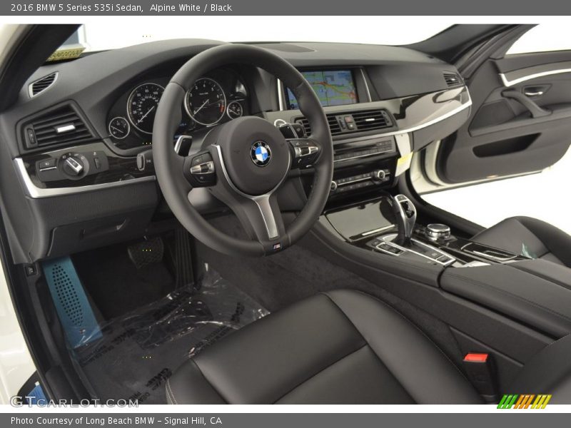 Alpine White / Black 2016 BMW 5 Series 535i Sedan
