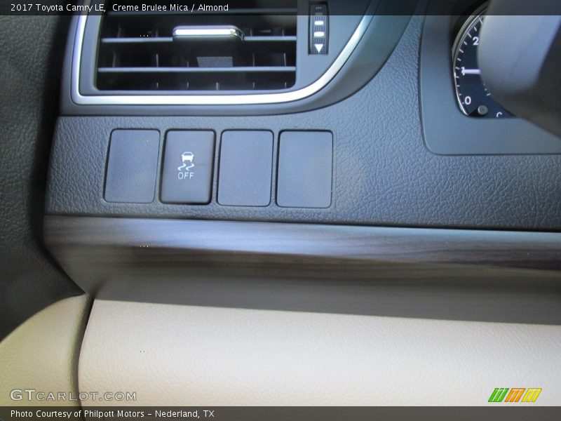Creme Brulee Mica / Almond 2017 Toyota Camry LE