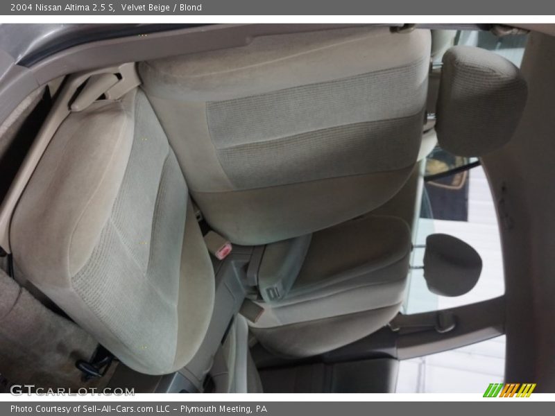 Velvet Beige / Blond 2004 Nissan Altima 2.5 S